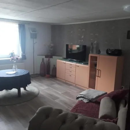 Apartment Tweet Tohuus